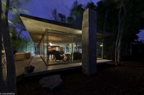 Claremont House by Brininstool + Lynch The Seed House