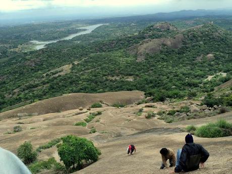 61) Savandurga trek & Manchanbele: (30/8/2012)