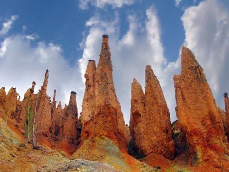 10 Incredible Rock Pillar Landscapes