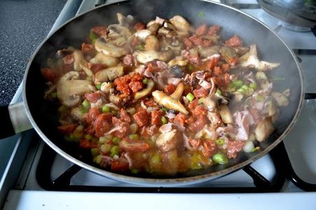 Food Junkie: Grandma's Mushroom & Chorizo Tagliatelle