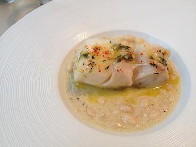 how to dine solo