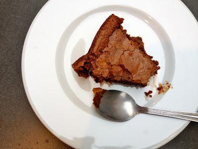 how to dine solo