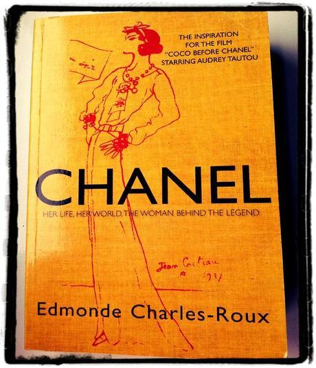 Bargain Hunting : Chanel Book