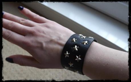 Black Star Studded Bracelet £2.00 from Kukee