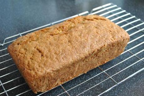 Courgettt and lemon loaf