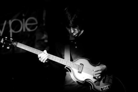 opposum 3 550x366 BODY LANGUAGE, OPOSSOM, HIGH HIGHS [PHOTOS]