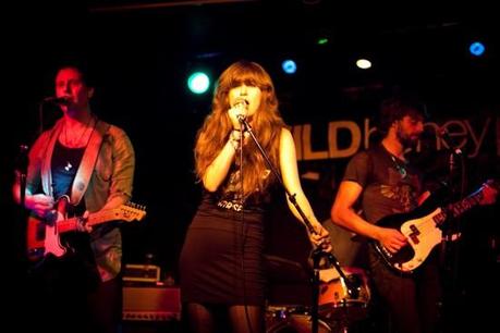 echo friendly 4 550x366 BODY LANGUAGE, OPOSSOM, HIGH HIGHS [PHOTOS]