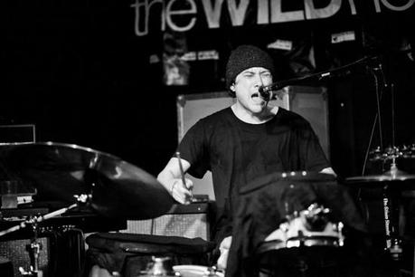 opposum 4 550x366 BODY LANGUAGE, OPOSSOM, HIGH HIGHS [PHOTOS]