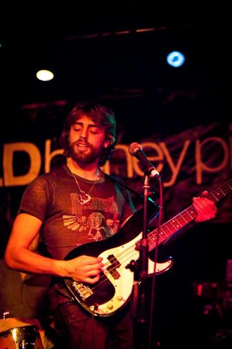 echo friendly 3 533x800 BODY LANGUAGE, OPOSSOM, HIGH HIGHS [PHOTOS]