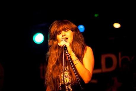 echo friendly 2 550x366 BODY LANGUAGE, OPOSSOM, HIGH HIGHS [PHOTOS]