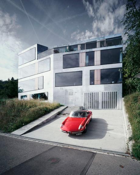 House for architects & artists by AFGH