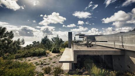 Atalaya House by Alberto Kalach