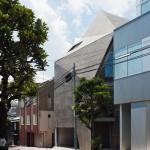House in Minami-Azabu by Hitoshi Wakamatsu Architect and Associates