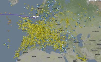 Observing Thousands of Aircrafts around the World in Real-Time
