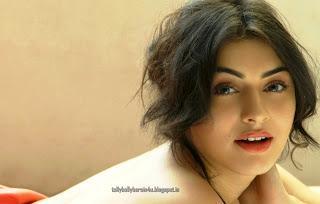 Hansika Super Hot - Bare Back n Thighs