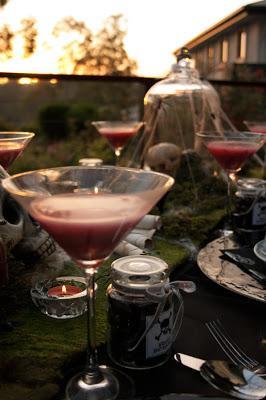 Halloween Tablescape by Style Soiree Halloween Tablescape by Style Soiree