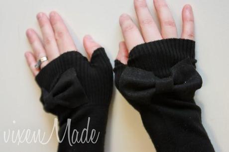 Fingerless Gloves