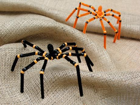 Spooky spiders craft for kids
