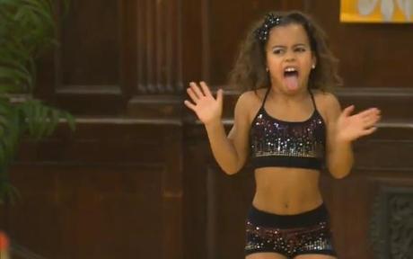 Abby’s Ultimate Dance Competition: It Was All About The Story. Show Me Some Extreme Face And Just Let The Damn Kids Dance. Get In Character!