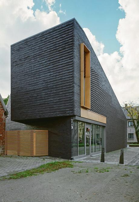 Samrode Building by Krists Karklins & Arhitektūras Birojs 5 Samrode Building by Krists Karklins & Arhitektūras Birojs 5