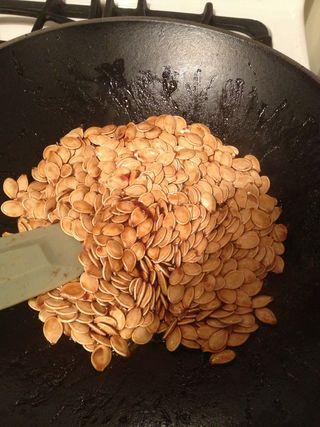 Bubbling in the Cauldron...Roasted Pumpkin Seeds