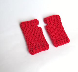 Free Crochet Pattern Release:  Ribbed Cuff Fingerless Gloves