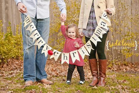 Five Creative Photography Ideas for Family Christmas Cards – Toddlers