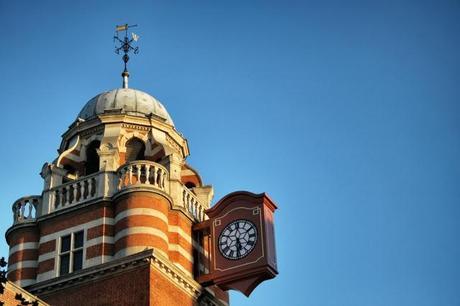 Don't Forget To Put Your Clocks Back!