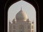 The Taj Mahal viewed from the great gate (Darwaza-i rauza)