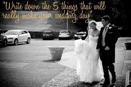 5-things-Exeter-castle-rustic-wedding-(26) uk wedding blog (2)