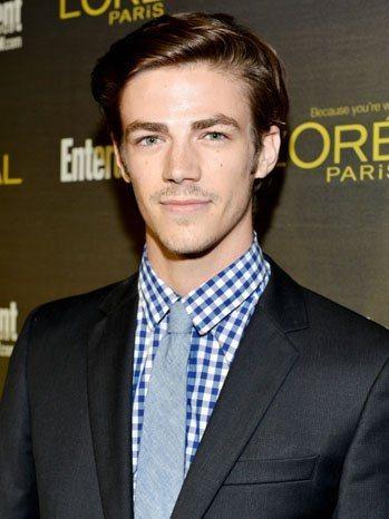 Glee’s Grant Gustin is ready for college in the 90210