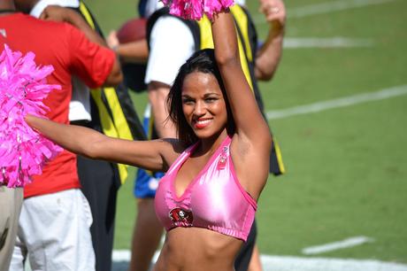 My New Favorite Tampa Bay Cheerleader: Geneva