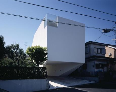 Dancing Living House by A.L.X.