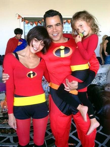 Jessica Alba's Halloween Costumes Family