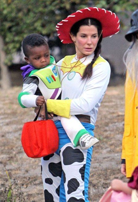 Sandra-Bullock-Halloween