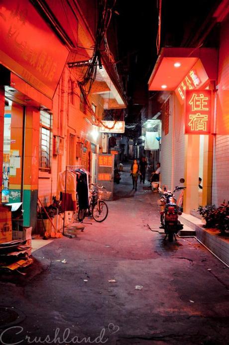 A Night Time Stroll in Houjie Town