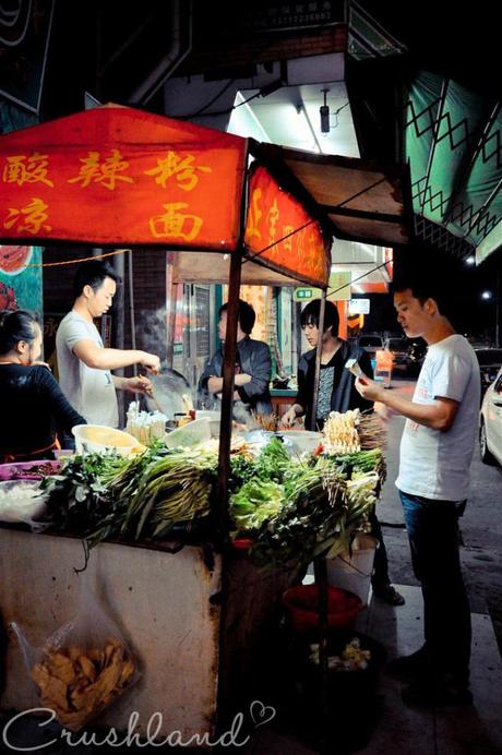 A Night Time Stroll in Houjie Town