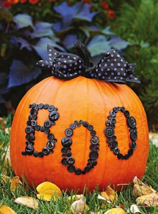 buttons and bows pumpkins 518x700 Halloween Eye Candy: Pumkin   palooza!