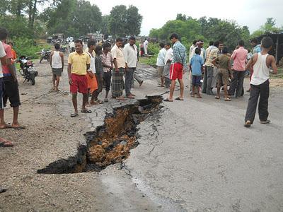 Effects on national highway in Jharkhand State of India due to 19th September Earthquake.