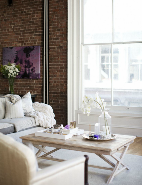 A beautiful and romantic loft in white