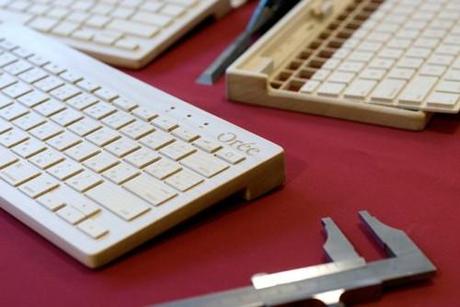 Orée Wireless Wooden Keyboard