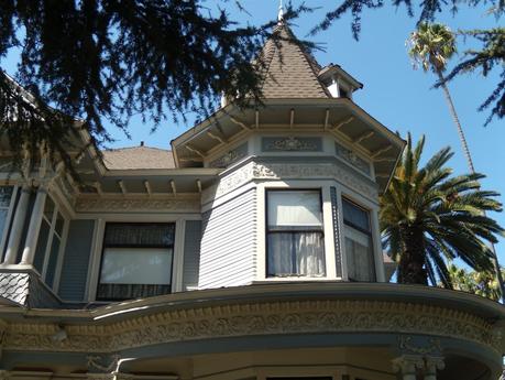 Long Beach Landmark - A Visit To the Bembridge House