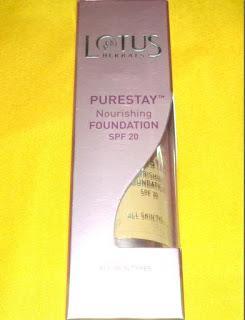 Lotus Herbals Purestay Foundation in Royal Ivory