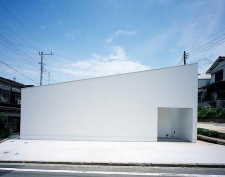 House by Apollo Architects 3