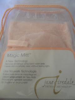 Jane Iredale Magic Mitt