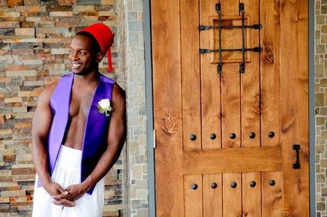 wedding photography groom in Aladdin costume