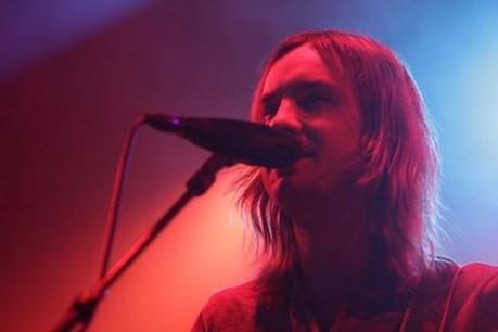 tameimpala6 620x413 550x366 TAME IMPALA ENDURED THE SNOW, PLAYED MUSIC HALL OF WILLIAMSBURG [PHOTOS]