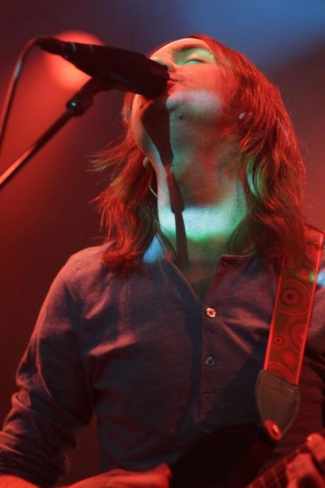 tameimpala4 533x800 TAME IMPALA ENDURED THE SNOW, PLAYED MUSIC HALL OF WILLIAMSBURG [PHOTOS]