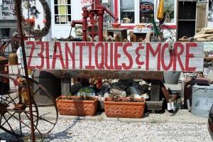 231 Antiques and More: Haysville, Indiana