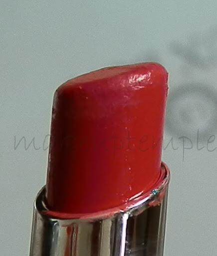 Swatches: Lip Butter: Revlon: Revlon ColorBurst Lip Balm 035 Candy Apple